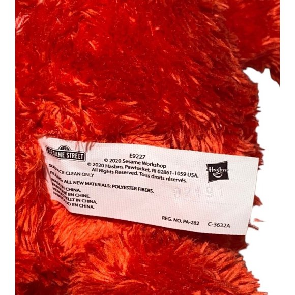 Hasbro Elmo Singing Tot Plush Guitar Sounds And  Mouth Moves Signing Music AS IS - Picture 7 of 10